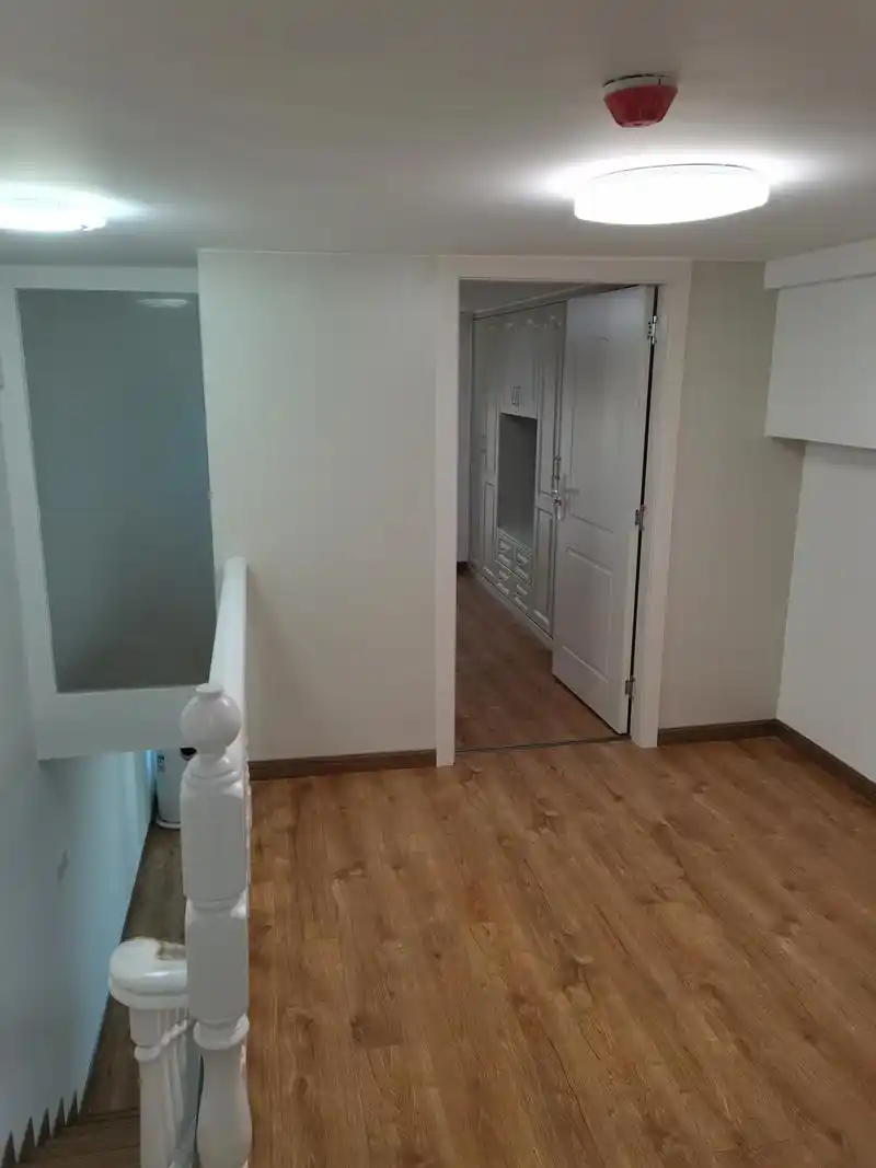 室内20平方公寓楼,做到两室两厅一厨二卫,储物空间也充足