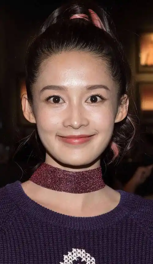 明星的高清生图,赵丽颖五官很标致,景甜这皮肤真的天生丽质_感觉_状态