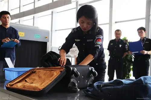 2011年10月13日,工作不久马利正在安检现场值班室进行值班,值班电话