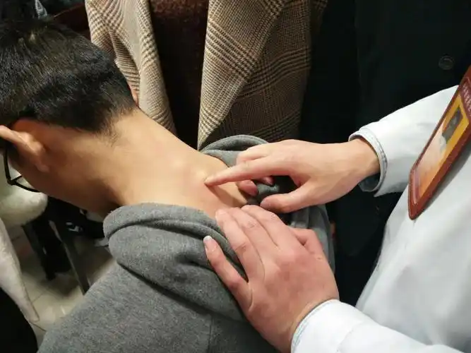 中央保健局正骨手法教学特效实用