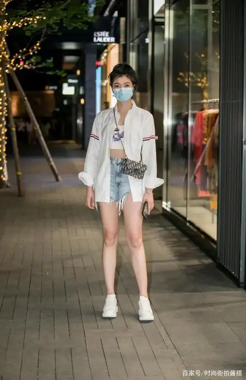 时尚小白鞋你会搭吗?照着穿不会出错,让你每天都能搭出美美造型