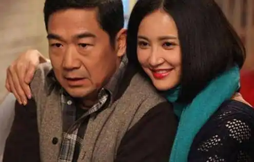 "老戏骨"张国立为娶新欢净身出户,人生美满时却败给了他_事情_儿子