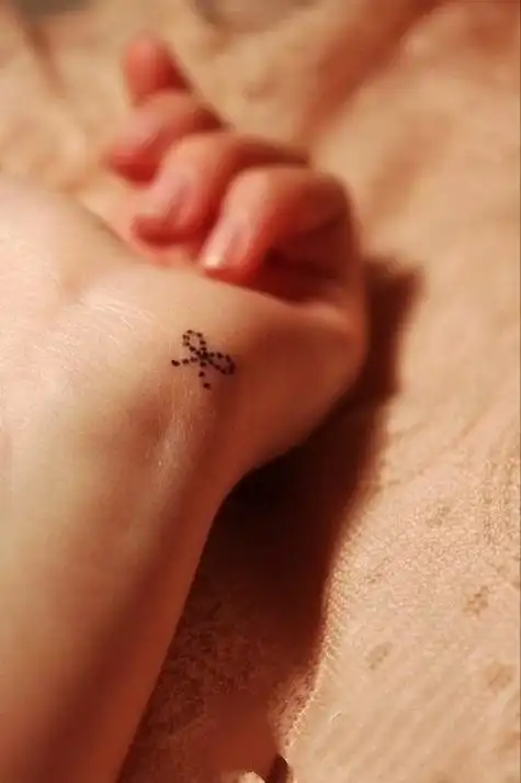 迷你小纹身可爱十足的迷你小纹身图案