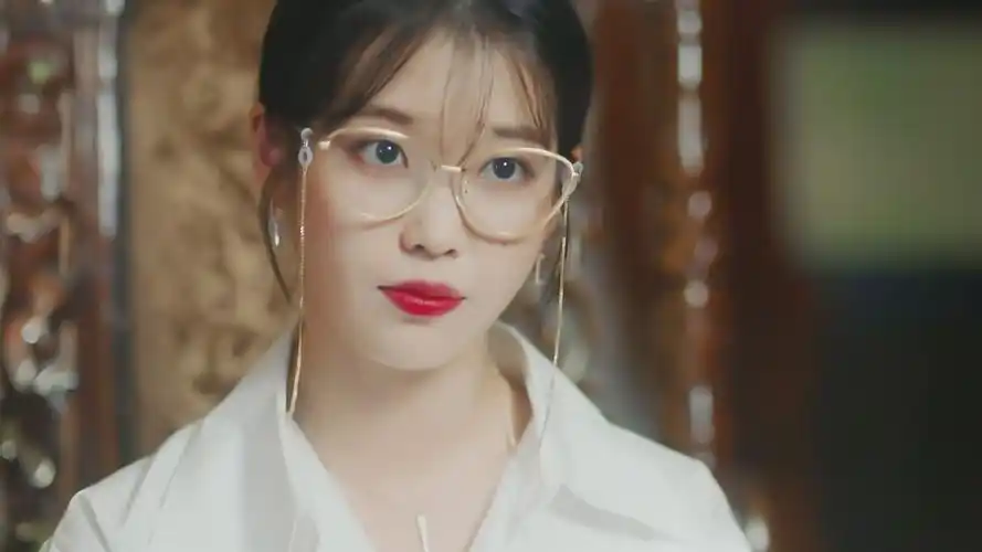 iu李知恩|张满月 cr.甜心奶泡126 - 堆糖,美图壁纸兴趣社区