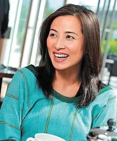 麦家琪:开十几万国产车被指为在大陆捞钱,表面接地气实则很清高_网易