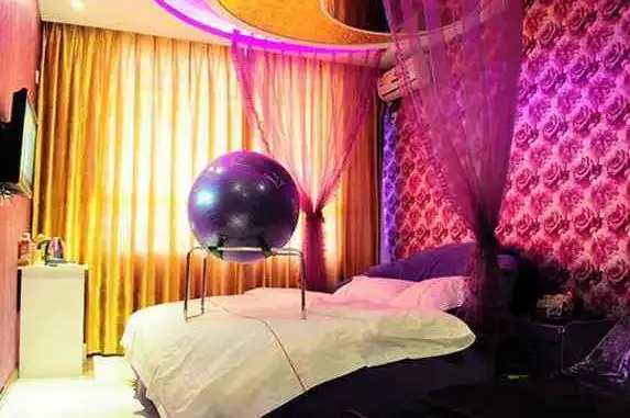 为何情侣酒店都会放个"圆球",有什么作用?老司机们都明白