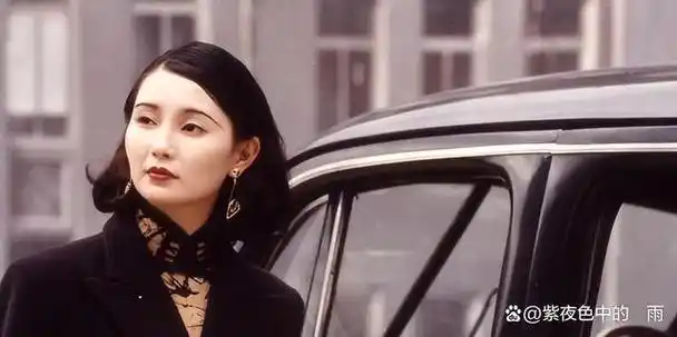 真实事件来龙去脉: 张曼玉成长历程充满繁华与荣耀,但在16岁时父母