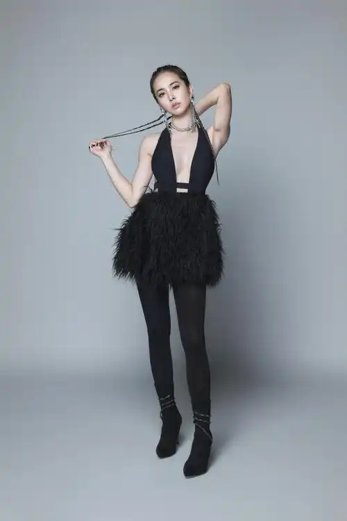 蔡依林新单《都没差(equal in the darkness)》mv上线|蔡依林_新浪