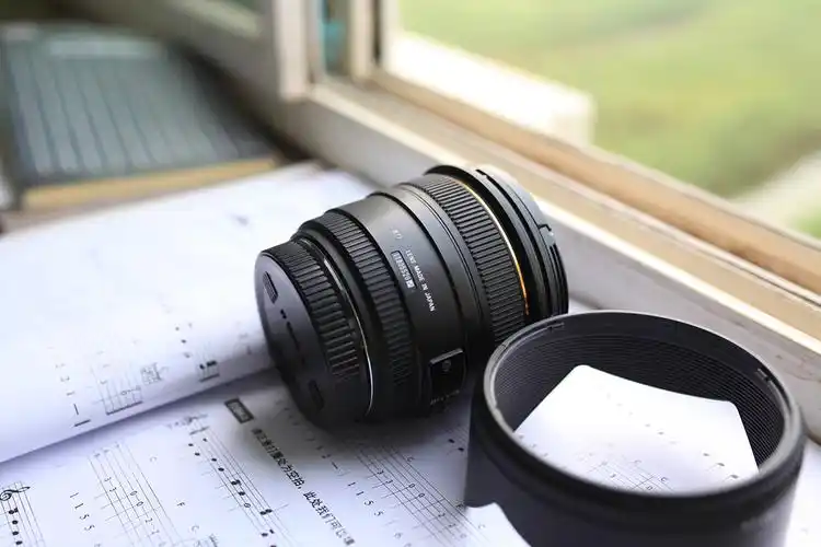 我要疯狂了 佳能351.4 适马50 1.4(锐意行货) 全部出 价格 4200 1900