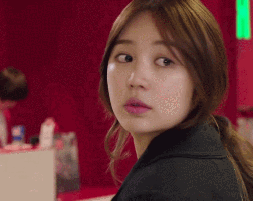 说是尹恩惠带起了梅子色口红真的一点都不夸张,2012年的韩剧《想你》