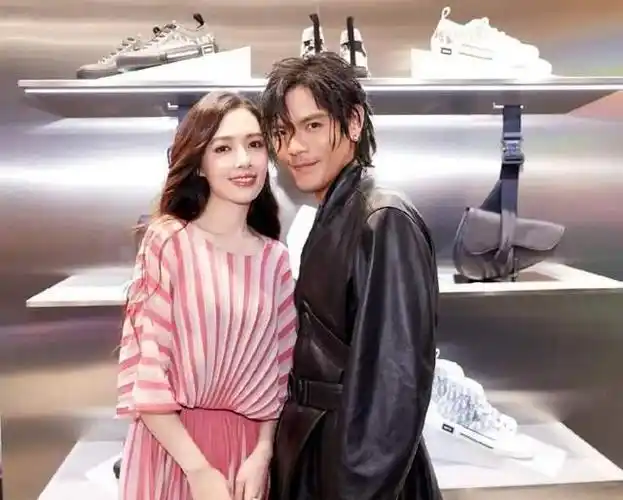 网易首页>网易号>正文申请入驻>刚刚前几天向太和向华强为郭碧婷的大