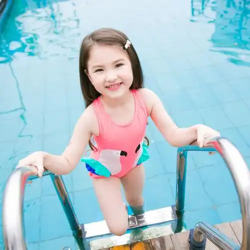 儿童游泳衣女童卡通印花鹦鹉连体泳衣泳帽两件套小中大童亲子泳装