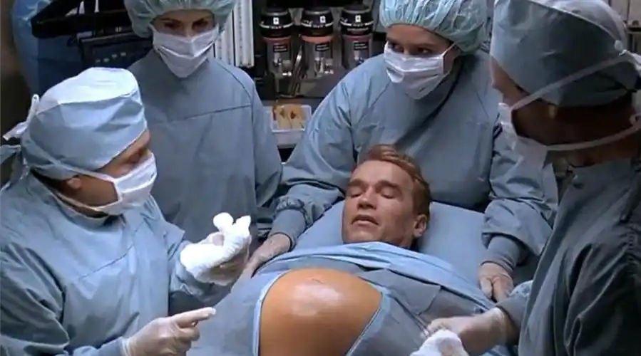 科学家发明神奇药水,男人喝后就能怀孕生小孩,女人们乐坏了