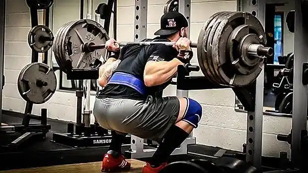 哪些深蹲细节升级了?你的身材就更像高手了