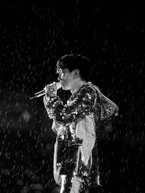 哪些林俊杰的照片适合做手机壁纸? - 知乎