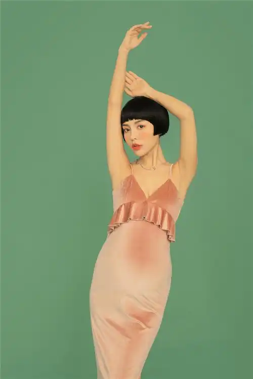 新款影楼孕妇照服装时尚性感妈咪艺术照写真私房大肚照摄影孕妇装