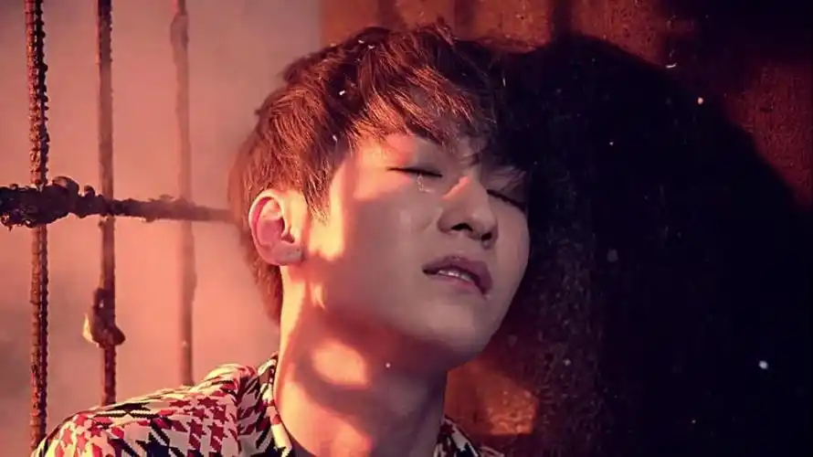 当按下暂停时,这画面恰到好处,就当是自己拍下的作品