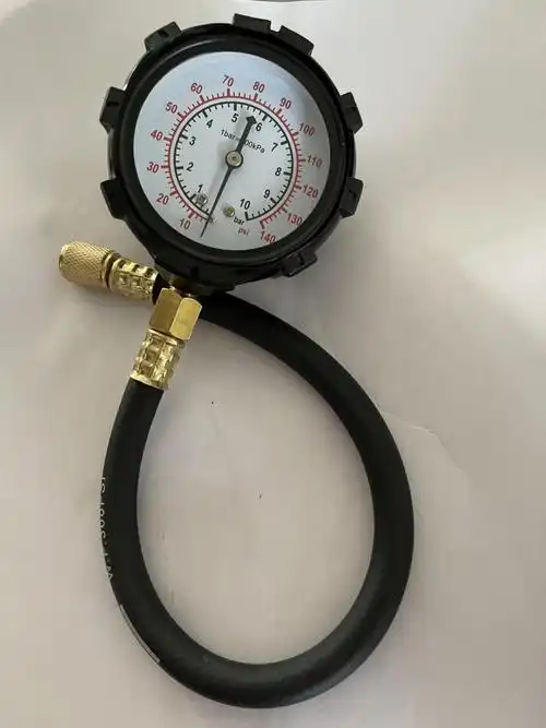 适用于欧路士600全车系汽车燃油压力表 燃油油泵汽油机油压力检测表