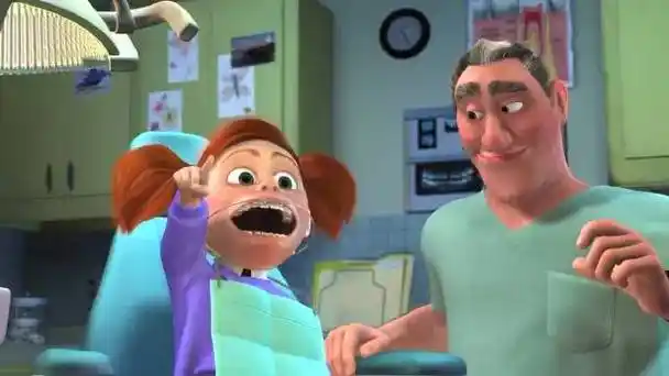 2,海底总动员在影片《查理和巧克力工厂》中,威利·旺卡的父亲给小