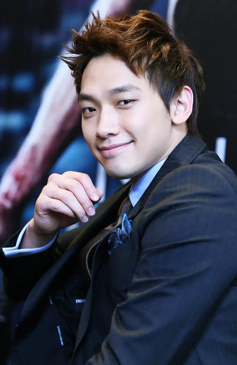 rain被诉涉嫌85亿房产诈骗#长假读书清单# #韩国男星rain涉嫌房产