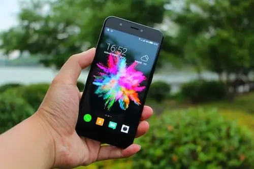 3d摄影 3d游戏,裸眼3d手机新标杆仅售2200元!