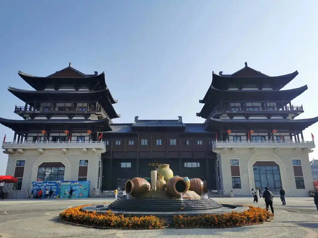 抖音图文来了 #抖音图文来了 实拍:长沙铜官窑古镇美景,真 - 抖音