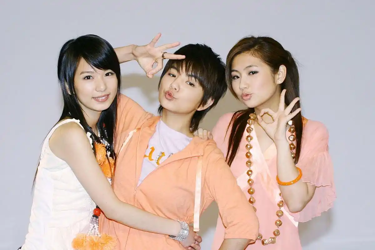 11日,田馥甄(hebe)巡回演唱会第三场开唱,s.h.