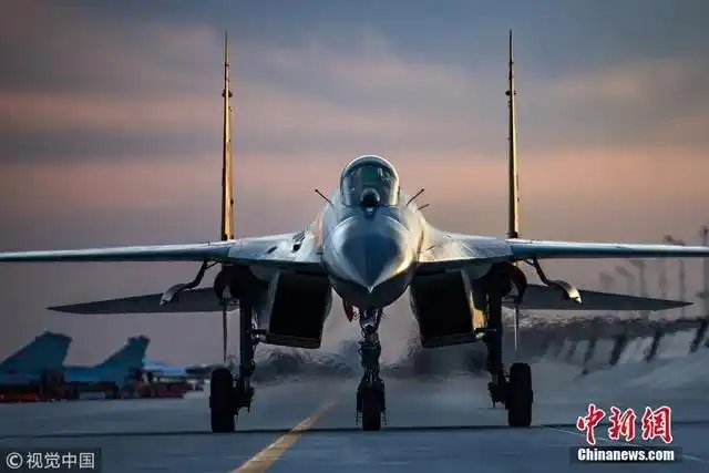 图刊中国空军生日快乐