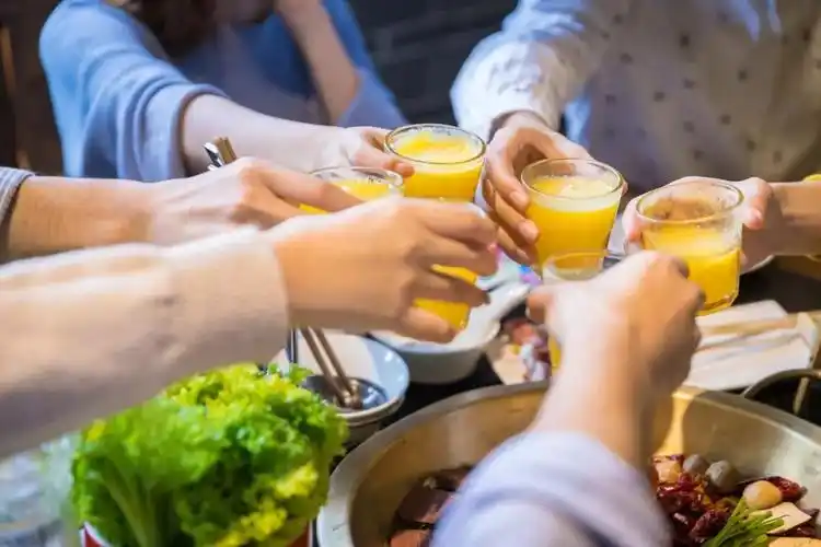 有的人说,吃饭可以让你从中寻到ta对你的