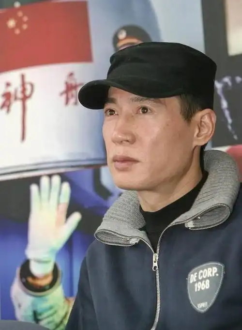 马晓伟画风再变新戏演陈独秀蒋介石专业户改邪归正了