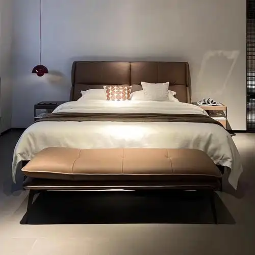 极简真皮床2023新款婚床棕咖啡色主卧大床轻奢现代简约双人床意式