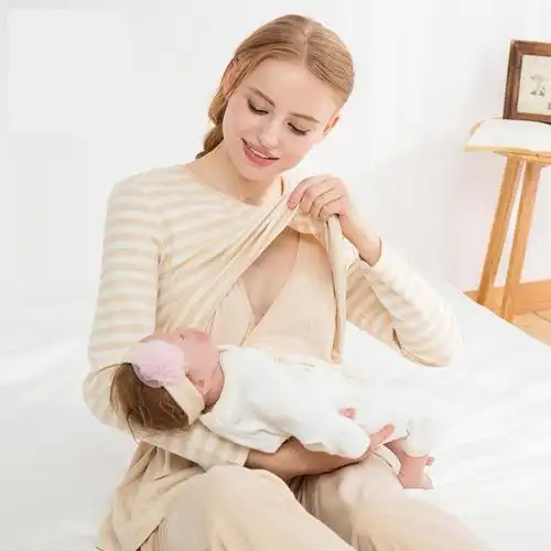 小宝宝多喝水没用还有害别再玩命灌水了