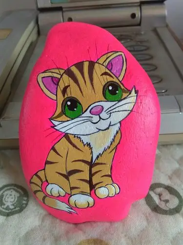 卡通石头画手绘