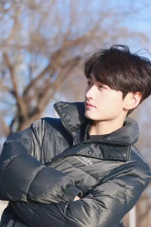 泽东电影新人刘思博