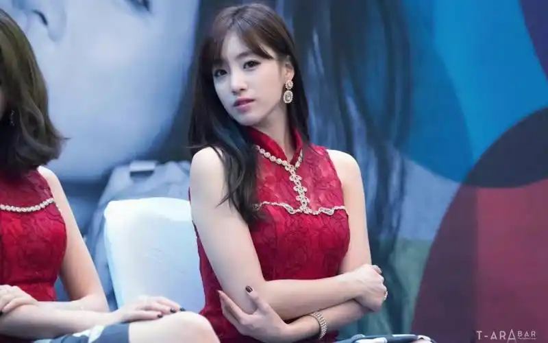 【咸恩静】性感可甜可咸可撩人的超元气美女