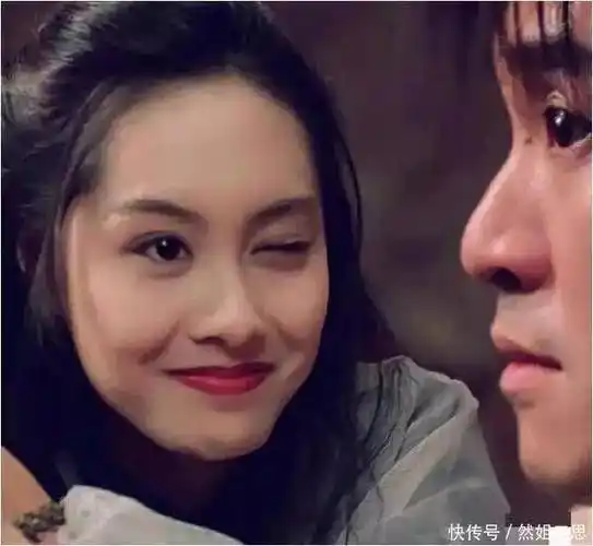 我们永远珍藏她在《大话西游》中那一刹那的俏皮眨眼,那一瞬间的风情