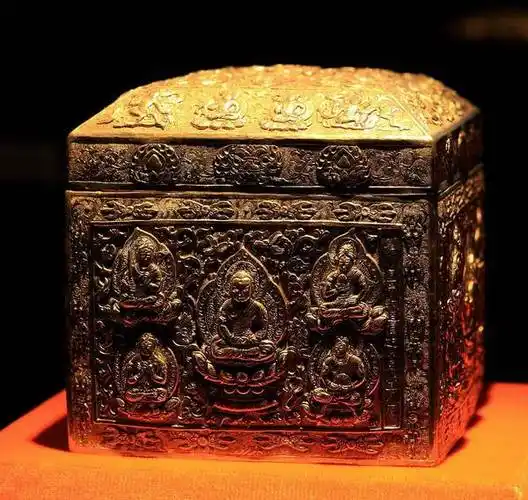 得缘乃见法门寺博物馆里的舍利子及珍贵文物