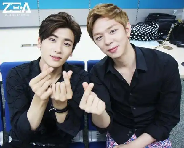 帝国之子 朴炯植 文俊英