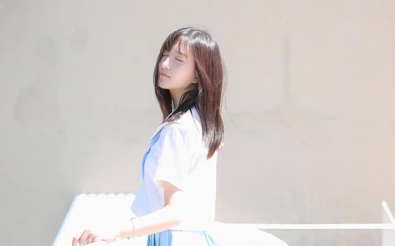 校花美女水手制服诱惑写真图片壁纸