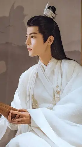 肖战古装扮相再创新高!新剧造型又仙又贵,粉丝:帅到我要掐人中