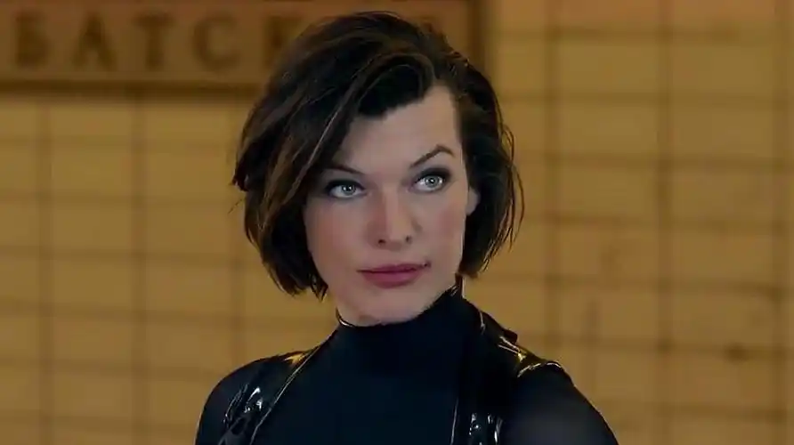 生化危机5:爱丽丝这眼镜厉害了,满满的高科技,帅呆了!