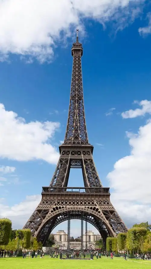 夺目的埃菲尔铁塔,锁屏图片,高清手机壁纸,风景-回车桌面