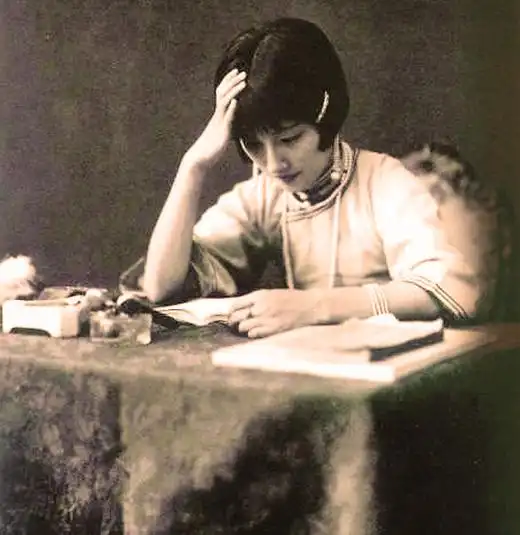 民国四女神之一 陆小曼