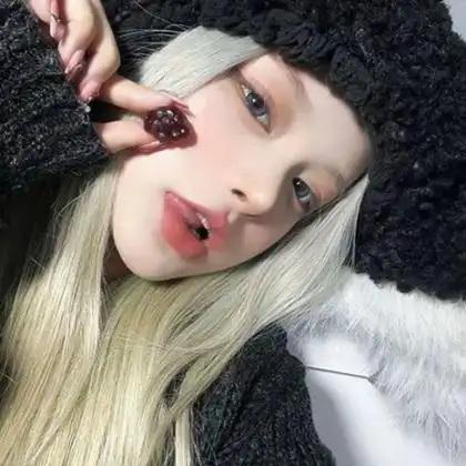 单人头像真人女生超酷高清图片_女生头像_头像屋