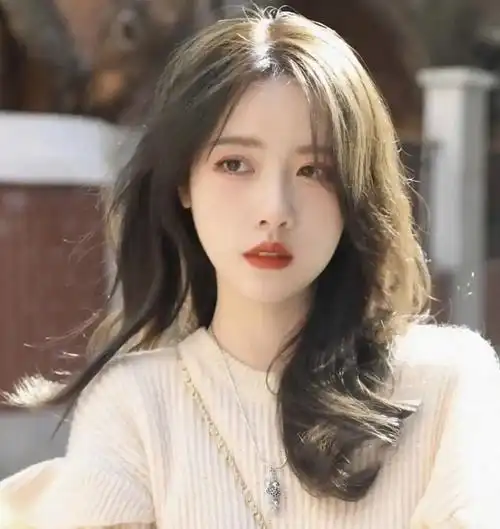 女生长圆脸适合什么发型(9款中长圆脸发型推荐)(图5)