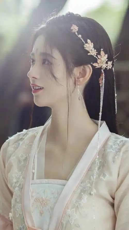 如意芳霏 傅容 鞠婧祎