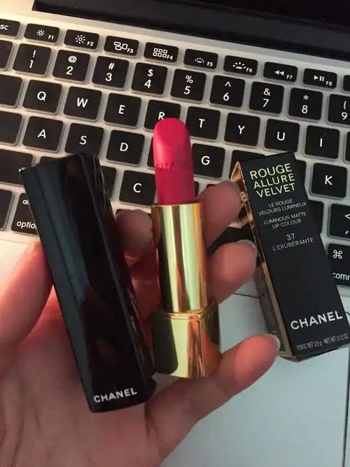 chanel香奈儿丝绒口红唇膏56/57/58/59/43/257/50/34/62/63现货
