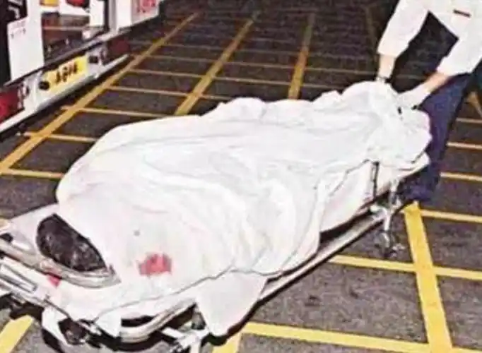 19:06张国荣坠亡,曝两封遗书两份遗言,细节曝光让人细思极恐