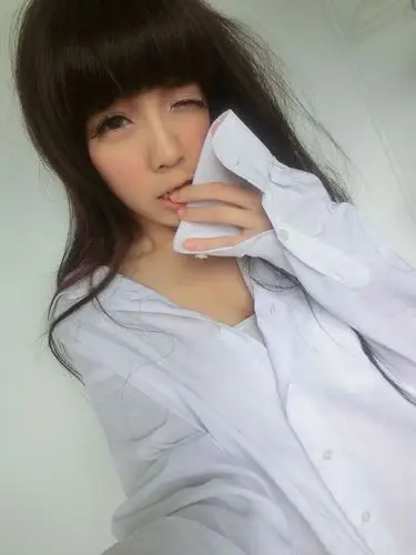 林小蔓 台湾正妹模特儿 34c好身材好卡哇伊呢~ 图片写真照片