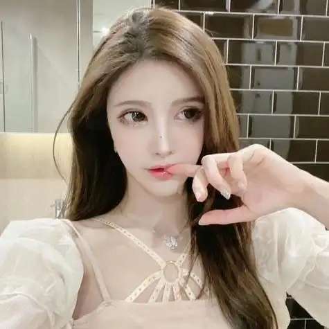 真人眼睛大头像 真人头像图片大全 -【爱个性】